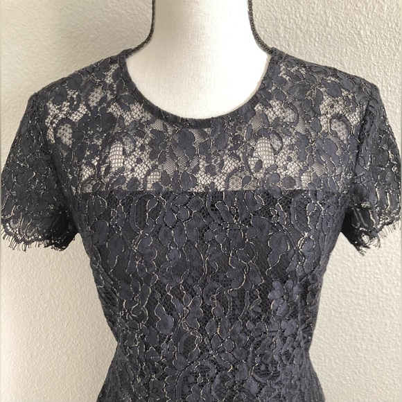 Banana Republic | Lace Cocktail Dress - Picture 4 of 7